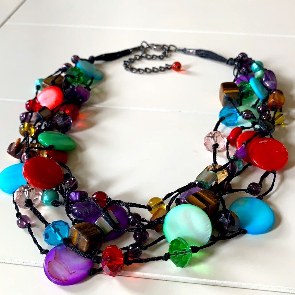 Premier Designs multi color necklace